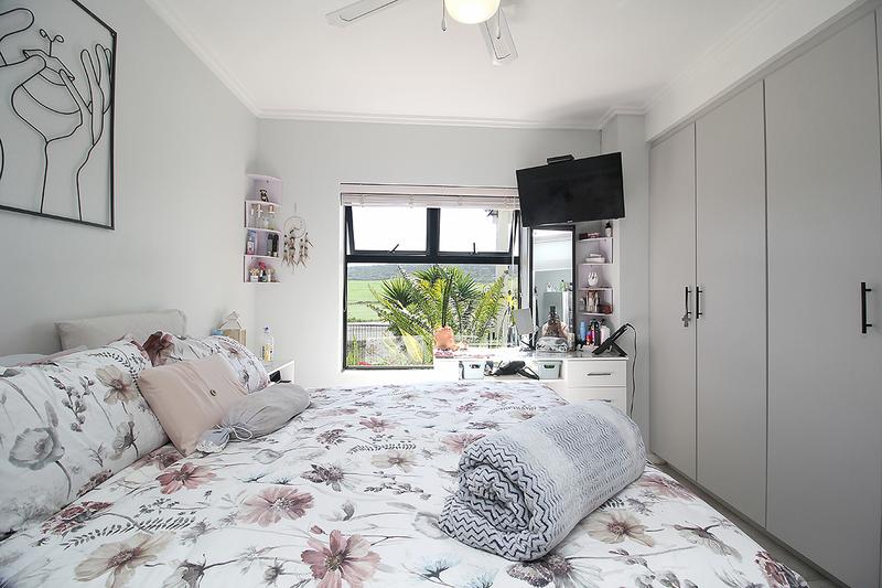 2 Bedroom Property for Sale in Reebok Western Cape